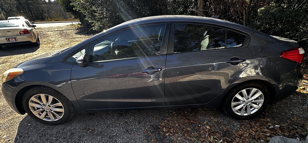 2016 Kia Forte LX's photo